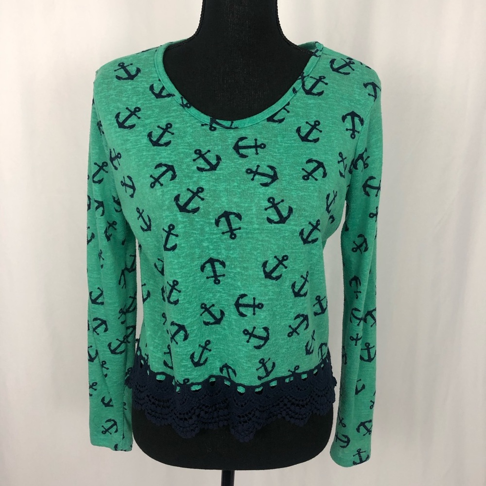 RUE21 green anchor top